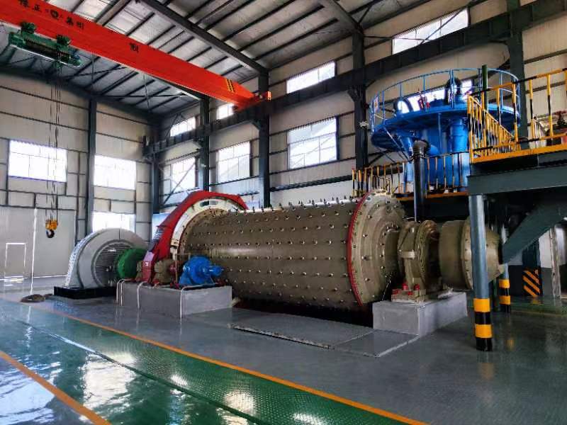Máy móc Qingdao Qingzhong, vv Dự án hợp đồng chung Zhaoyuan Xindongzhuang 2.000 tấn nhà máy chế biến vàng hàng ngày